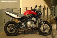 Kawasaki ER6 par LSL