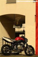 Kawasaki ER6 par LSL