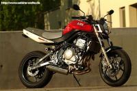 Kawasaki ER6 par LSL