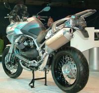 Moto Guzzi Stelvio 2008 : L’arrière de la moto