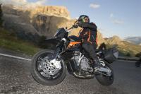 KTM 990 Supermoto 2008 en action