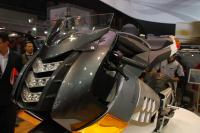 Vectrix Superbike, moto électrique. Face avant.