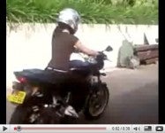 Video equivalence permis B A1 125 chute moto