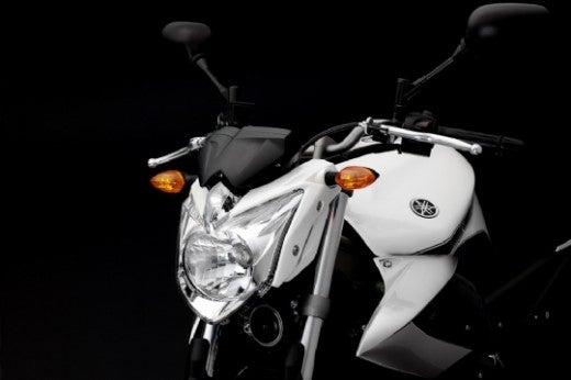 Yamaha XJ6 N naked 2009