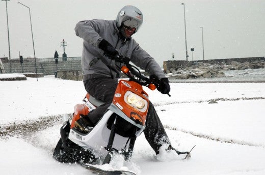 Slidescooter scooter neige